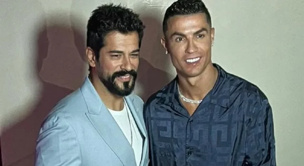 Burak Özçivit, Cristiano Ronaldo ile fotoğrafını paylaştı