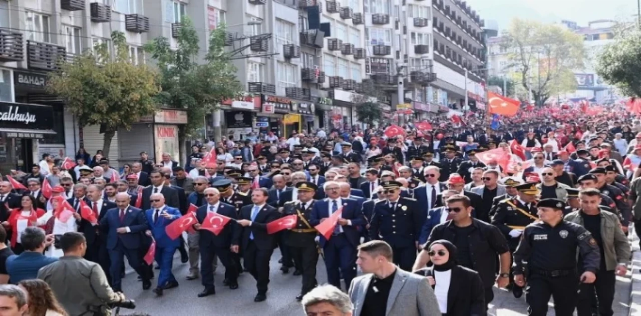 Bursa’da Cumhuriyet coşkusu