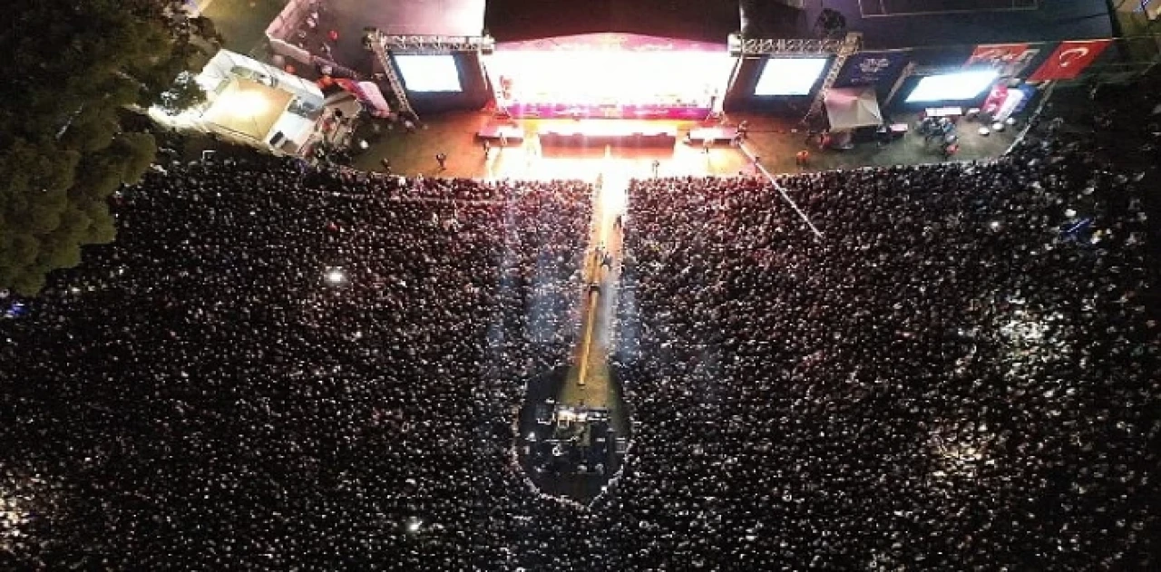 Ege’nin en büyük festivali Aydınfest büyük bir coşkuyla başladı