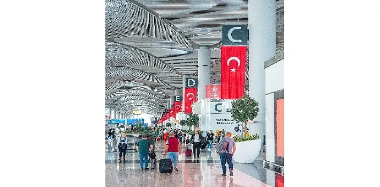 İGA İstanbul Havalimanı,   Cumhuriyet’in 100. Yaşını coşkuyla kutluyor   