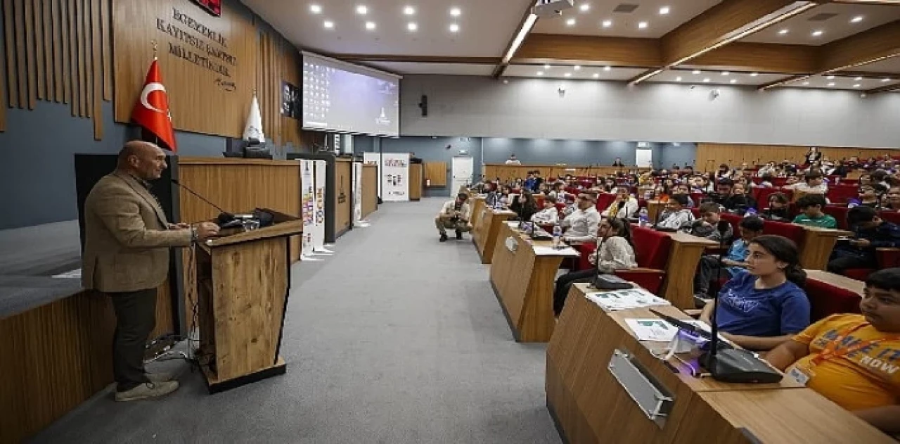 İzmir’de çocuklar söz sahibi