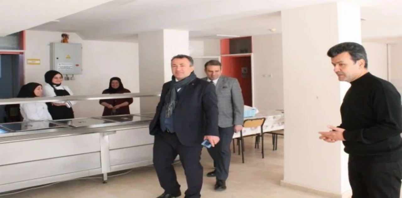 İzmir’de İmam Hatip Liseleri YKS’de önemli başarılara imza attı