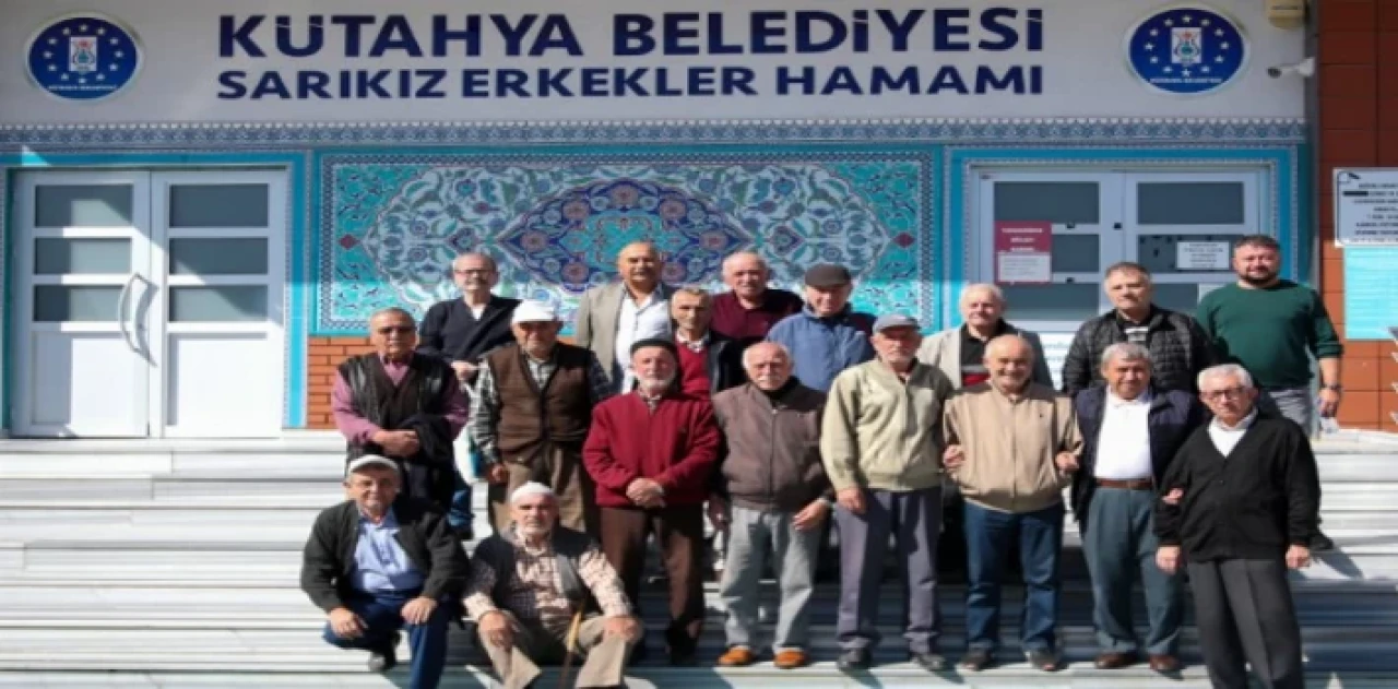 Kütahyalı büyükler Ilıca’da şifalanıyor