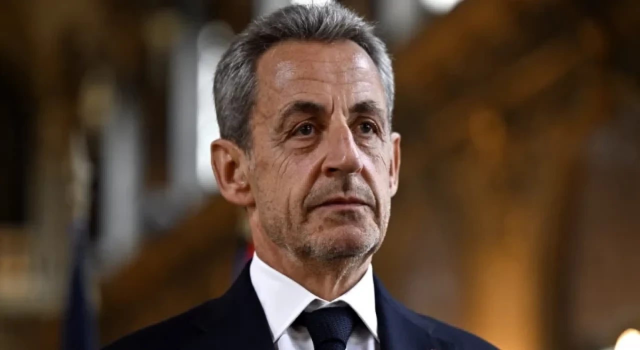 Nicolas Sarkozy'i ölümle tehdit eden şahıs psikiyatriye sevk edildi