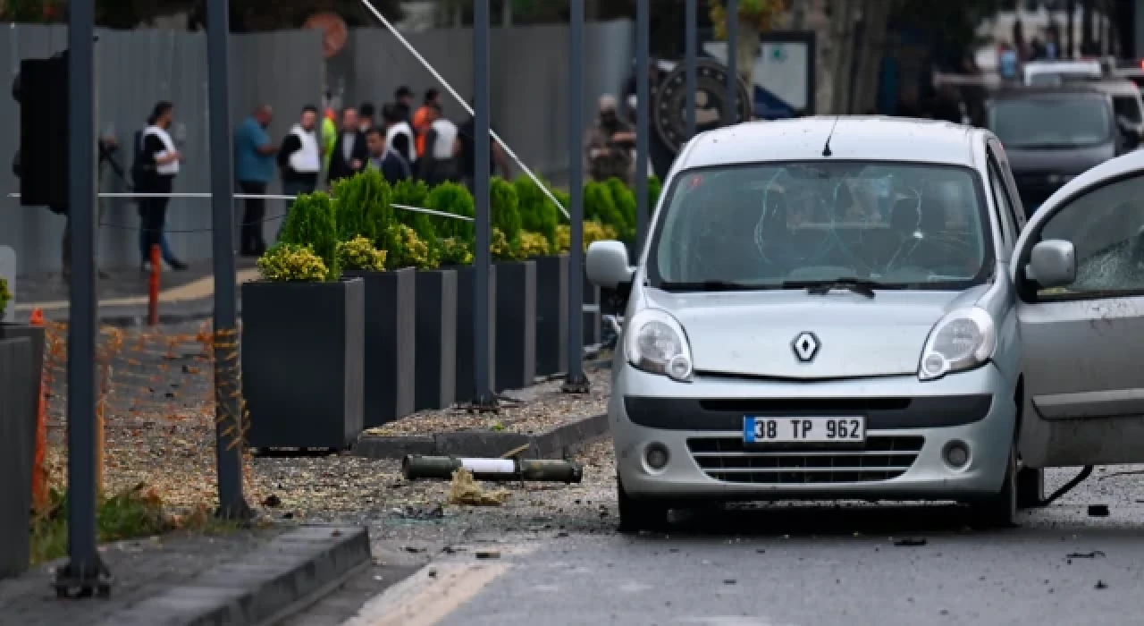 Teröristler, Ankara’daki saldırıyı gerçekleştirmeden 2 gün önce gasp etmek amacıyla farklı bir araca kalaşnikofla saldırmışlar