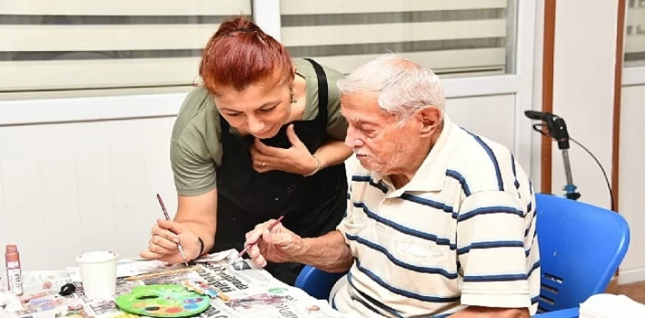 Yenişehir Belediyesinden Huzurevi Sakinlerine Özel Etkinlik