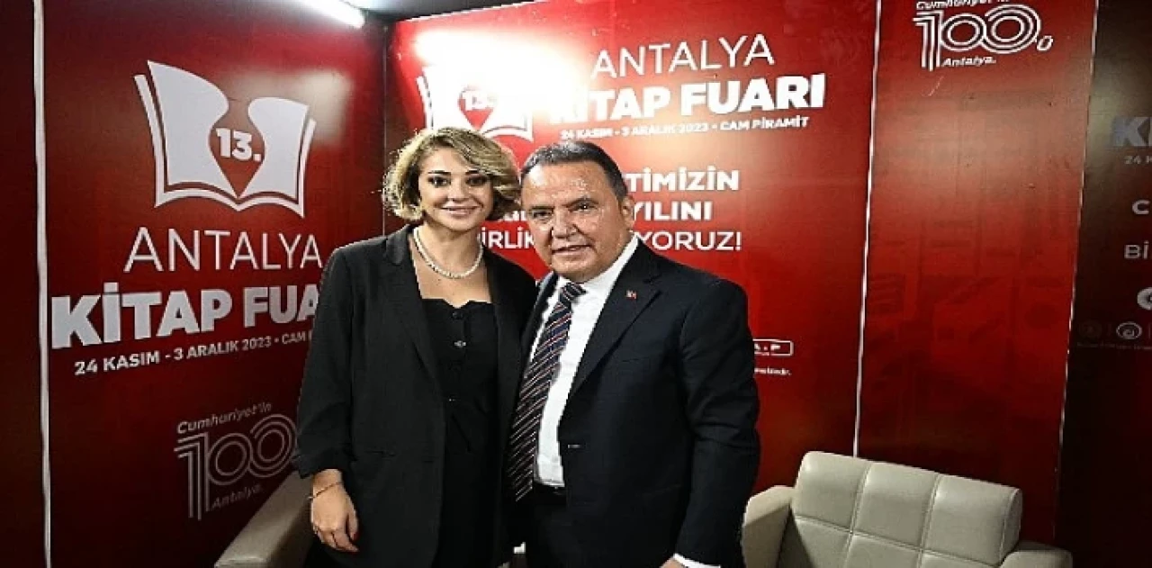 13. Antalya Kitap Fuarı’nda yazarlar okurlarıyla buluşuyor