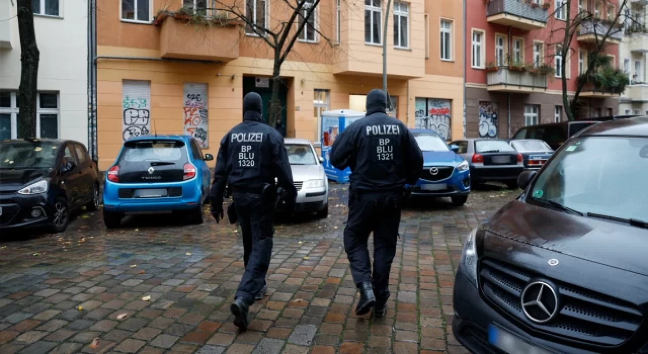 Alman Polisi birçok eyalette Hamas yapılanmalarına baskın düzenledi