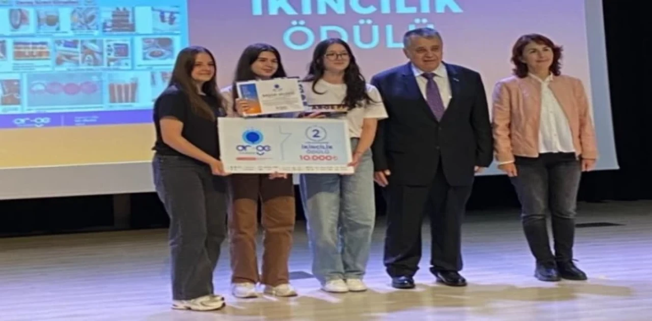 Bursa Gemlik Fen Lisesi’nden Türkiye ikinciliği