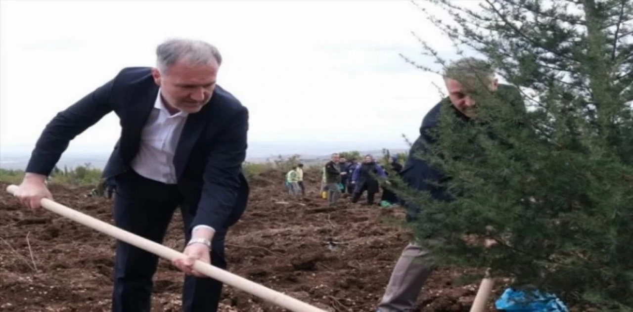 Bursa İnegöl’de ‘’Cumhuriyete Nefes’’ fidanları dikildi