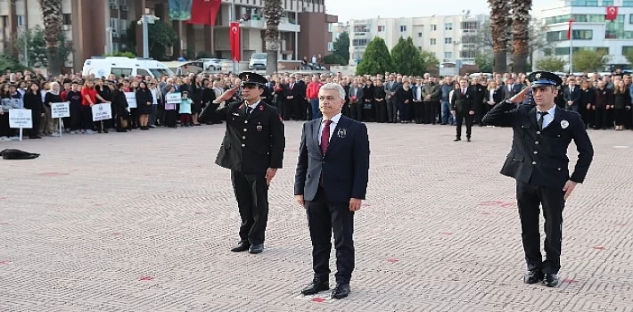 Büyük Önderimizi Saygı ve Özlemle Anıyoruz