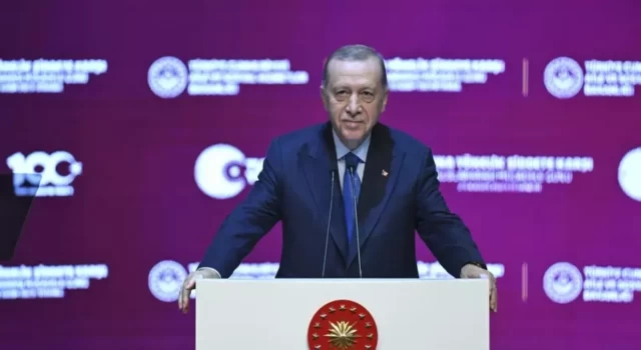 Erdoğan'dan Kadına Yönelik Şiddete Karşı Uluslararası Mücadele Günü'nde 'İstanbul Sözleşmesi' açıklaması