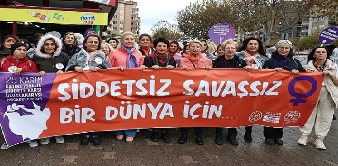 Kadınlar şiddete karşı seslerini yükseltti