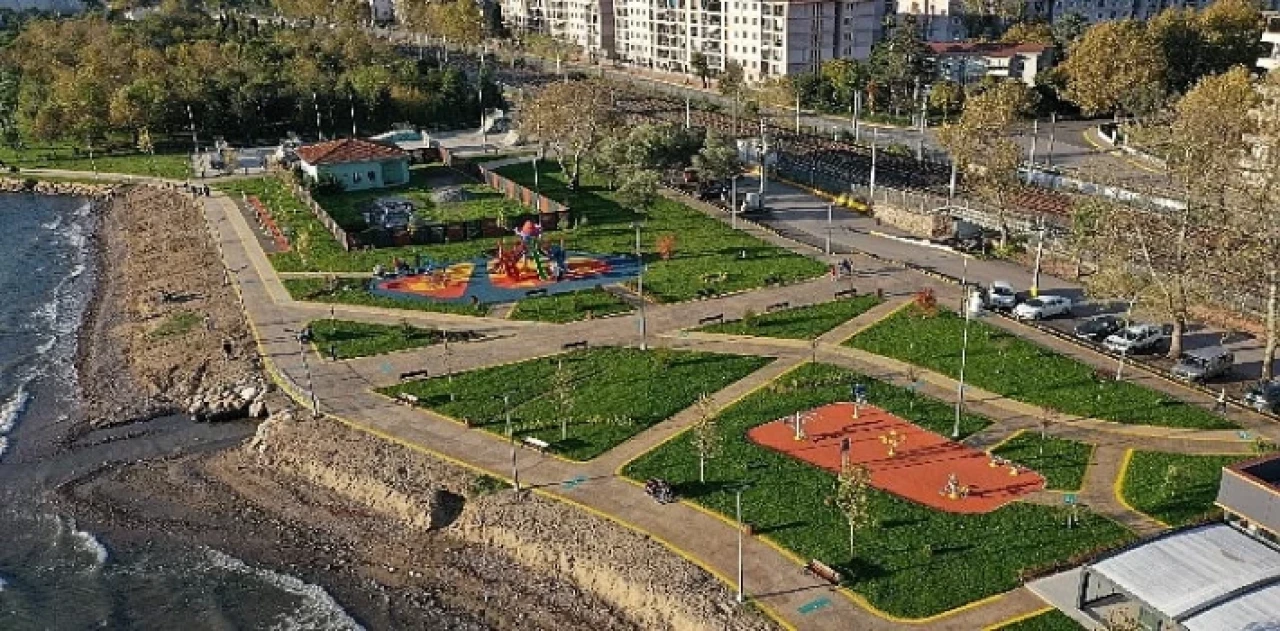 Kocaeli Büyükşehir’in Yarımca sahil parkı çok güzel oldu