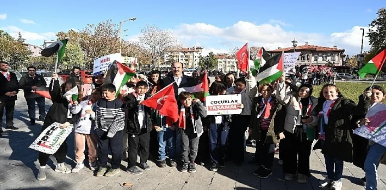 Konya Büyükşehir Belediyesi “Kudüs’ün Çocukları” için basın açıklaması düzenledi