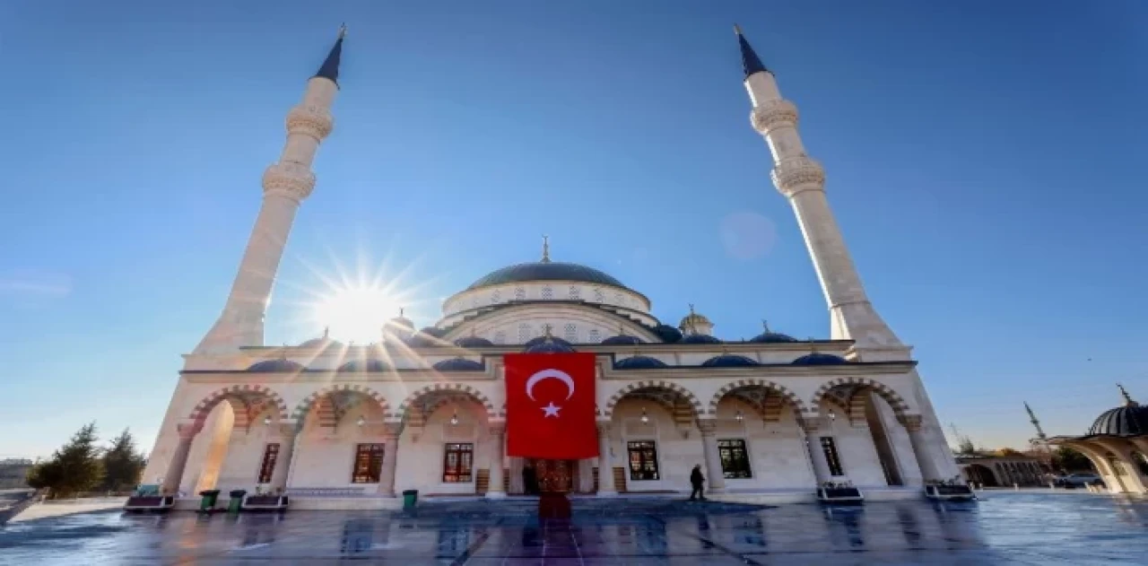 Konya’da Kurtuluş Bilal-i Habeşi Camii ibadete açıldı