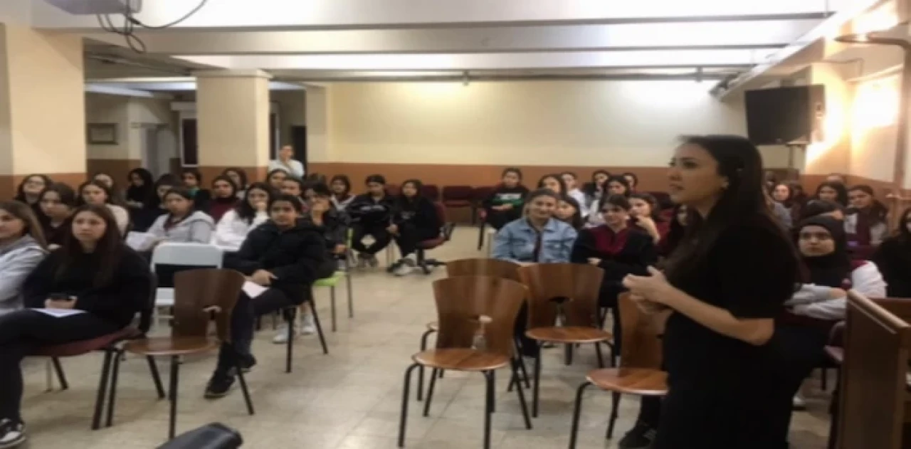 Manisa’da öğrencilere MABEM’den LGS-YKS semineri