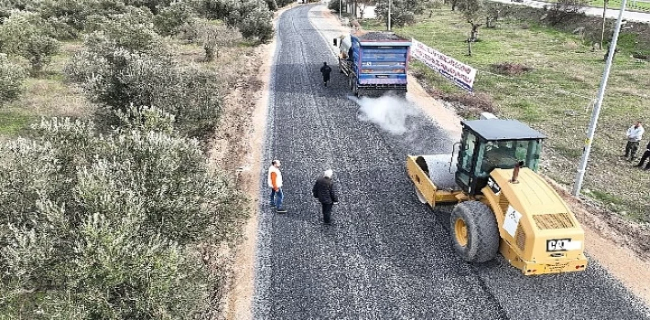 Halk istedi başkan yaptı bağlantı yolu kullanıma açıldı