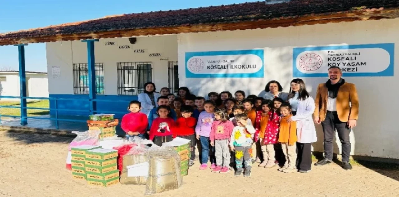 Manisa’da yeni yıl öncesi iç ısıtan hediye