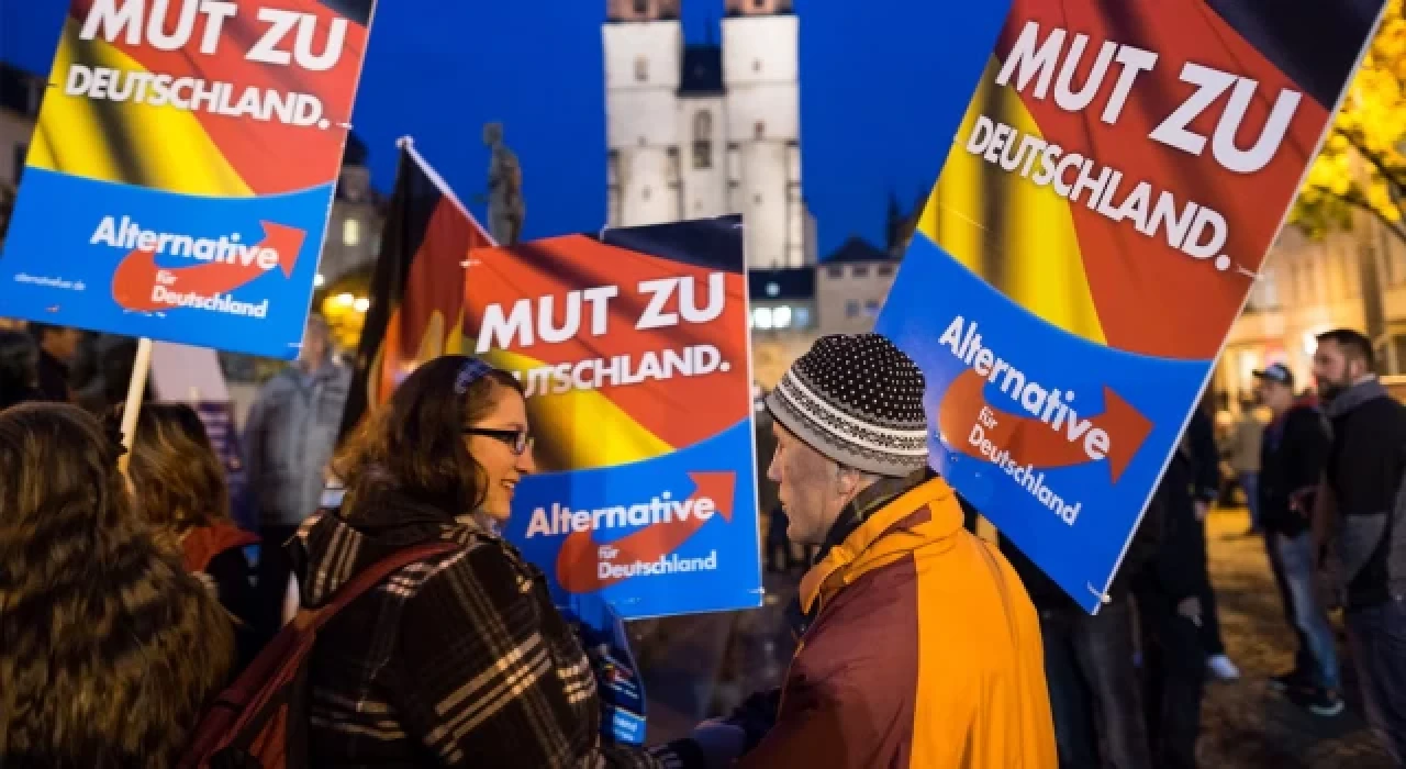 AfD'nin planı Almanya’daki göçmenleri zorla sınırdışı etmek mi?