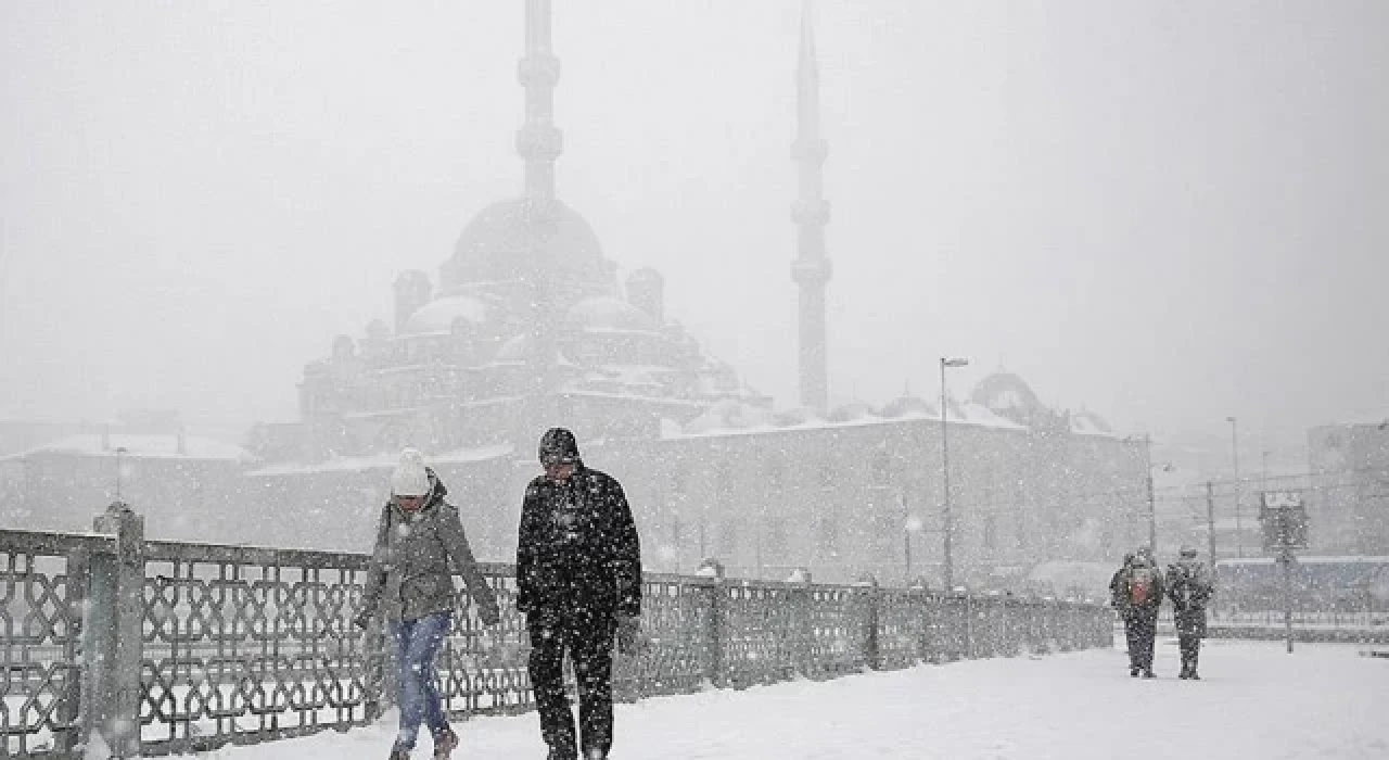 AKOM'dan İstanbul için yeni kar yağışı uyarısı