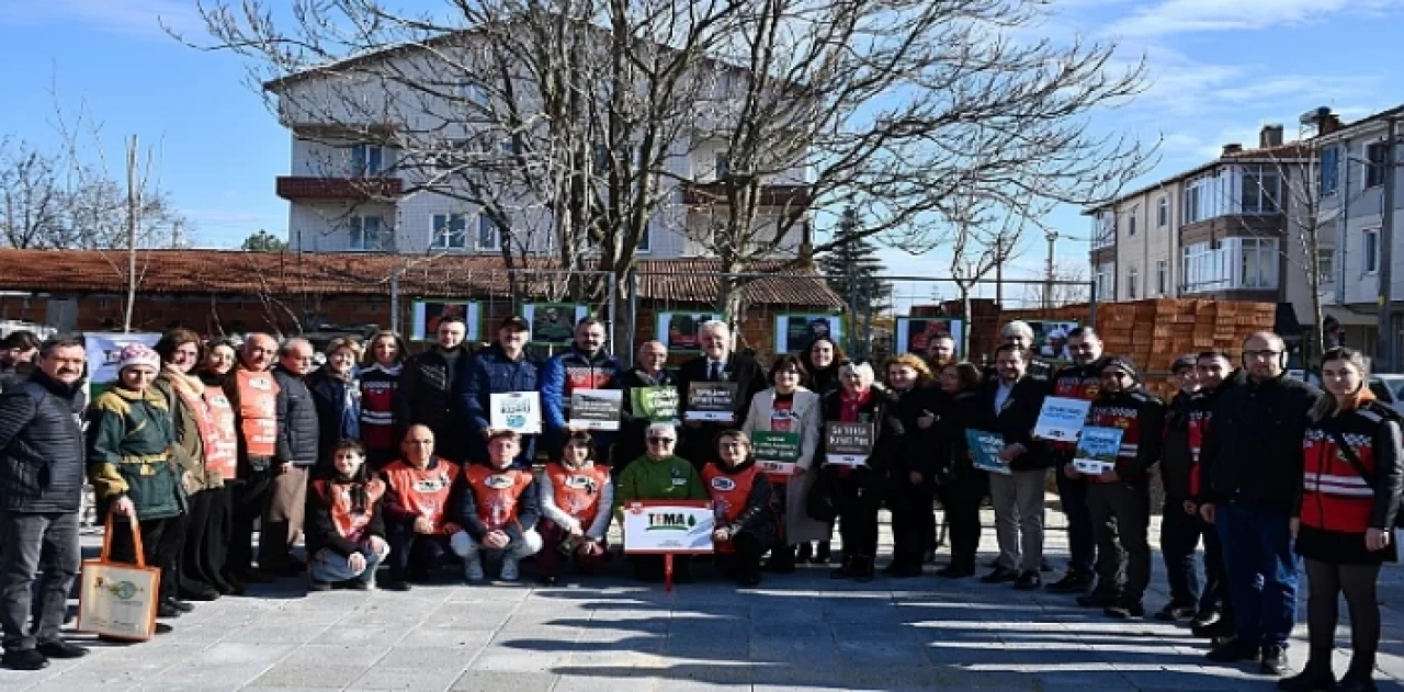 &apos;Toprak Dede’ ve &apos;Yaprak Dede’ unutulmadı “Onun yolundan yürümeye devam edeceğiz”