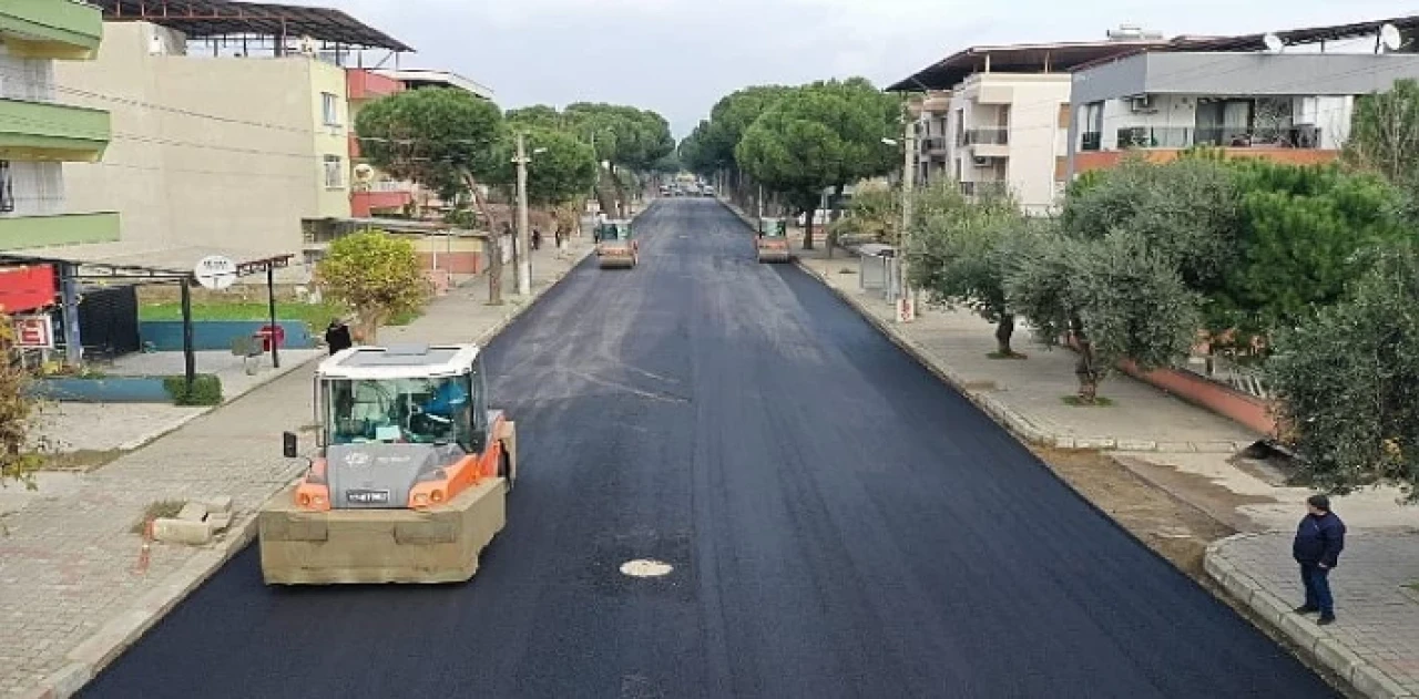 Aydın büyükşehir belediyesi’nden aydın genelinde 21 noktada birden yol yapım çalışması