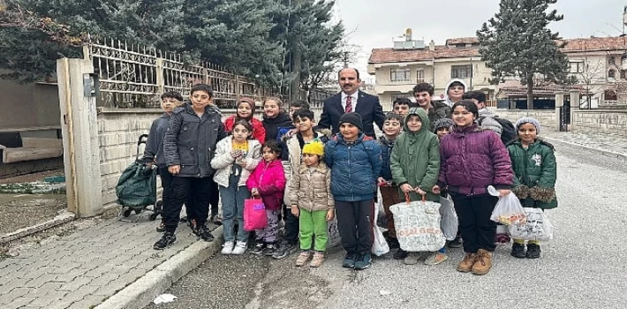 Başkan Altay Çocukların Şivlilik Coşkusuna Ortak Oldu