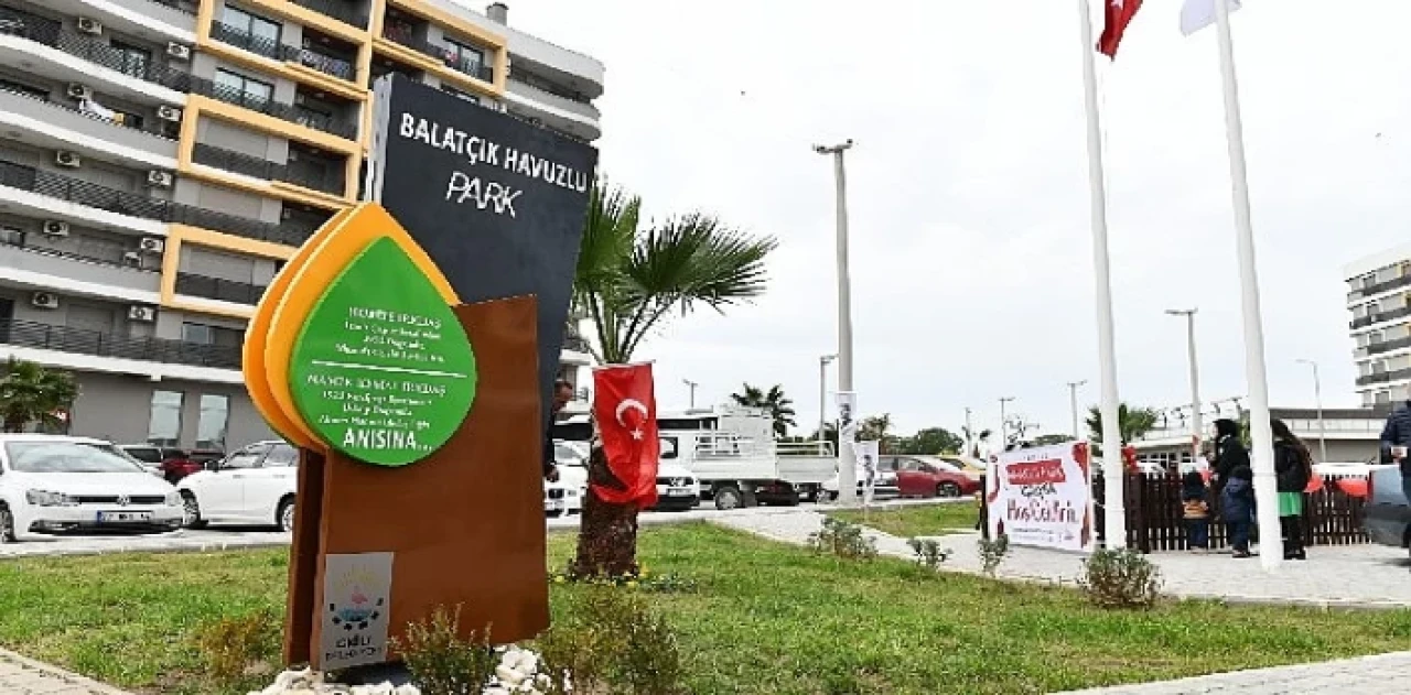 Başkan Gümrükçü Balatçık’ta Parkı Açtı Öğrenci Yurdunun Müjdesini Verdi