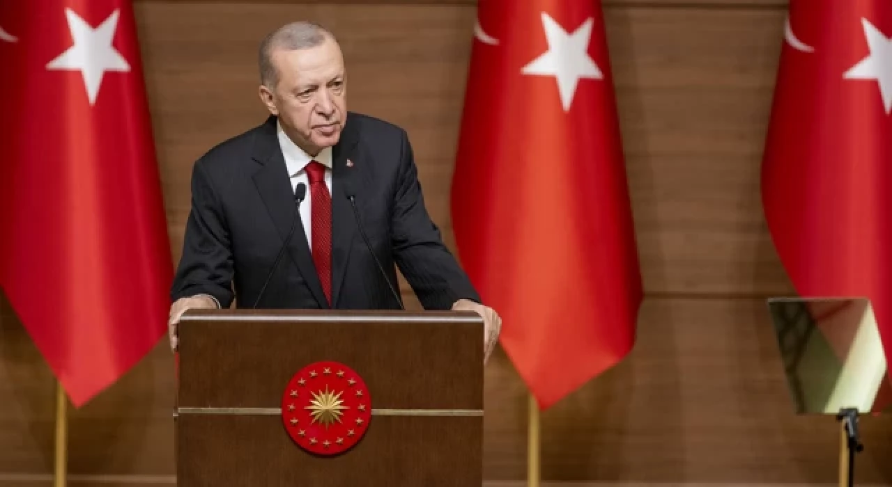 Erdoğan: Zulme uğrayan tüm kardeşlerimize dua ediyoruz