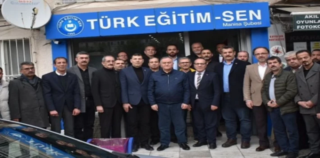 Erkan Akçay’dan Türk Eğitim Sen Manisa Şubesine ziyaret