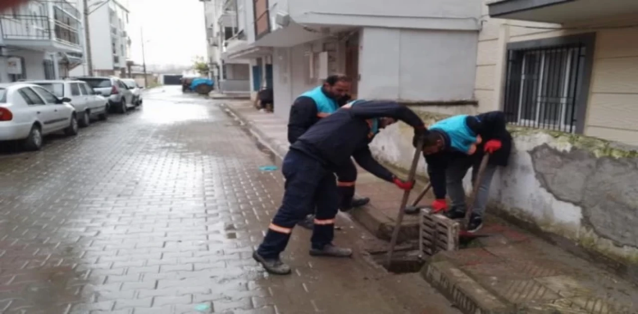 Manisa’da MASKİ ekipleri fırtına ve yağışta sahadaydı