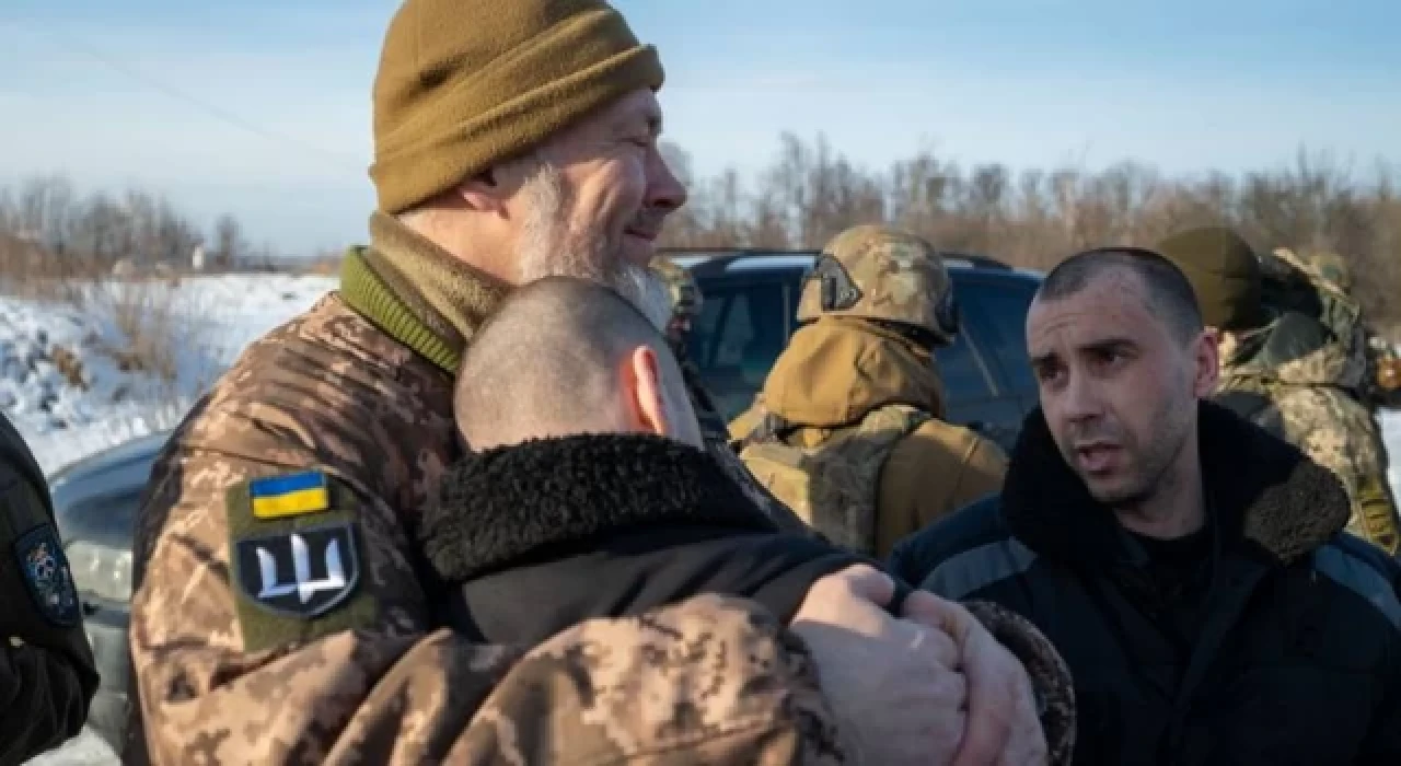 Ukrayna ile Rusya arasında savaş esiri takası yapıldı