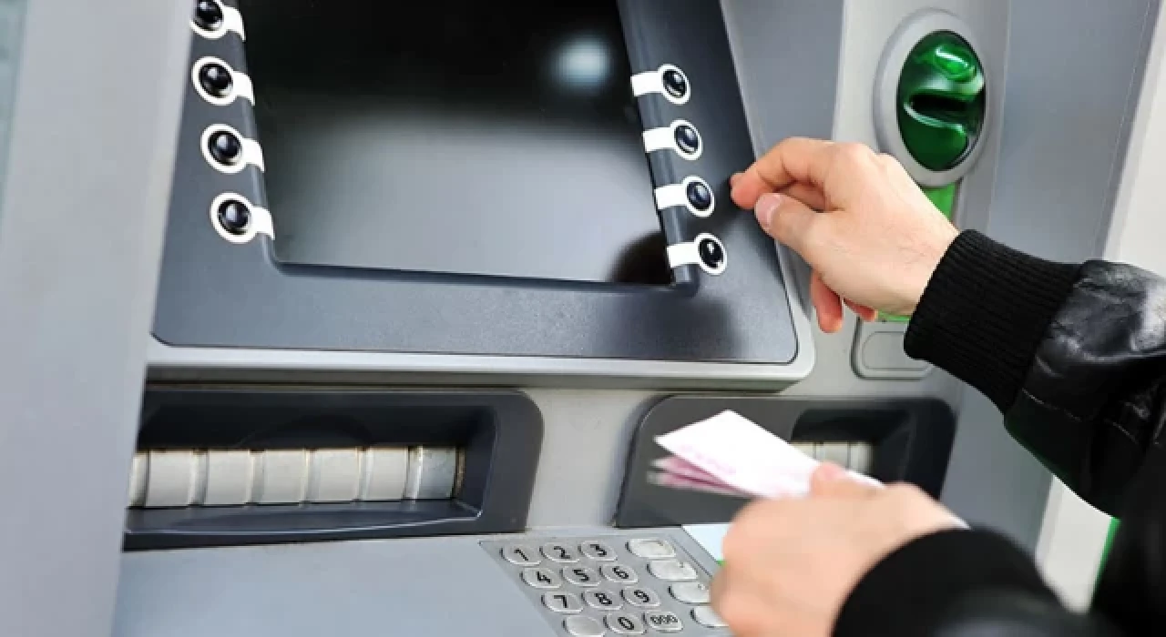 ATM'lerde para çekme limiti yükseltildi