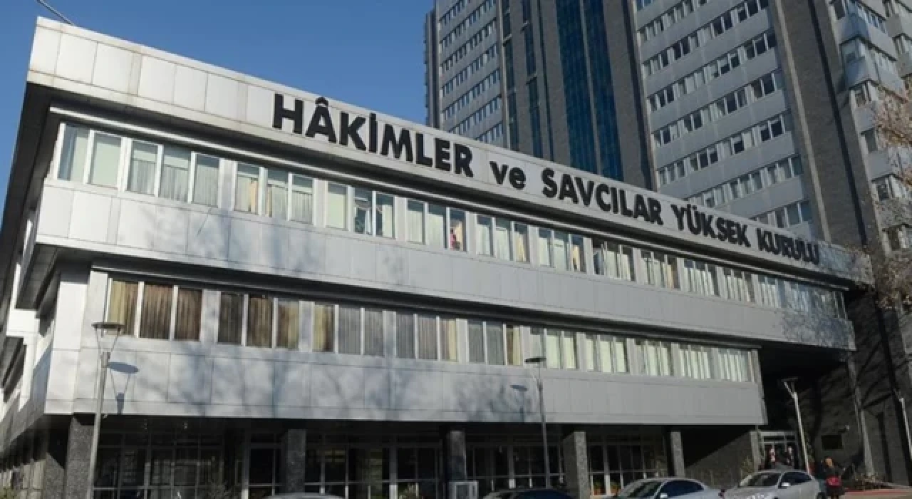 HSK'dan göreve iade edilen 387 hakim ve savcı hakkında inceleme kararı