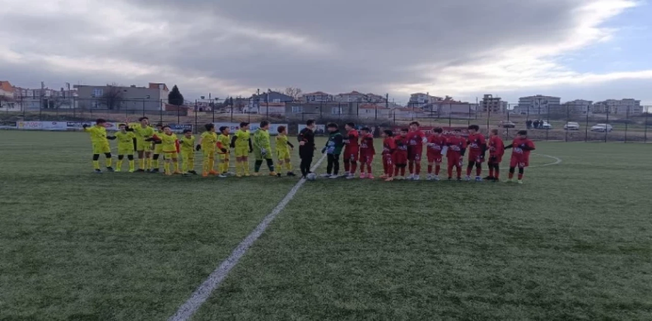 Keşan Genç Ordu, Uzunköprü Veteranlar’ı 4-1 yendi