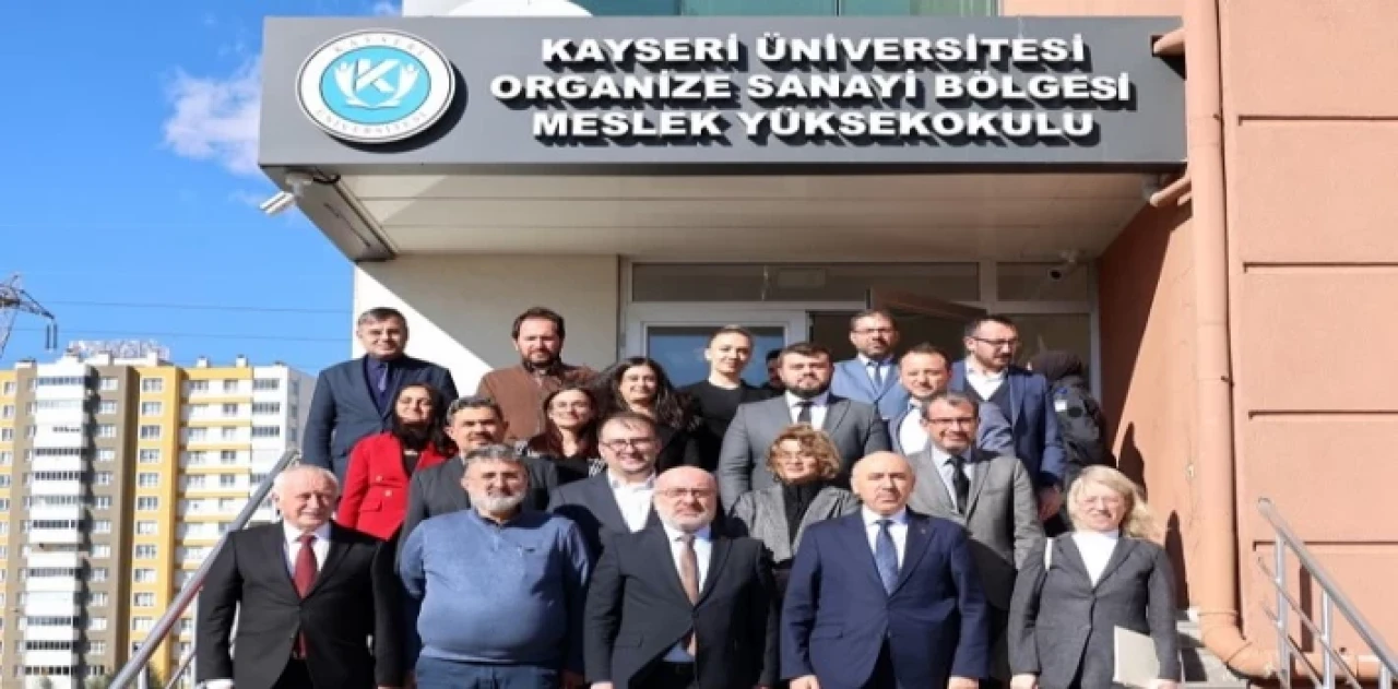 Prof.Dr. Ak’tan KAYÜ MYO’ya ziyaret