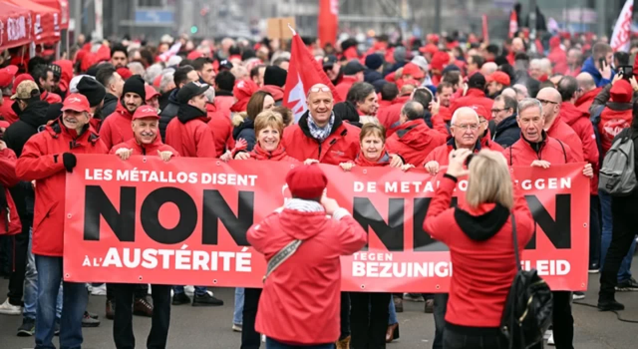 Brüksel'de işçiler kemer sıkma politikalarını protesto etti