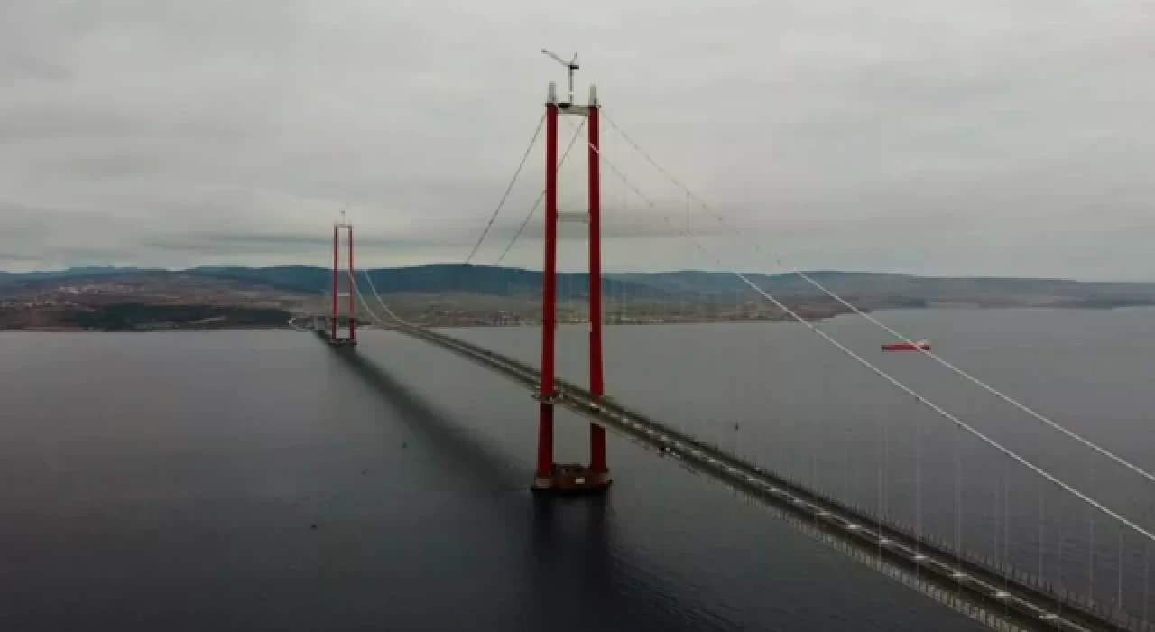 Çanakkale Boğazı bir kez daha gemi trafiğine kapatıldı