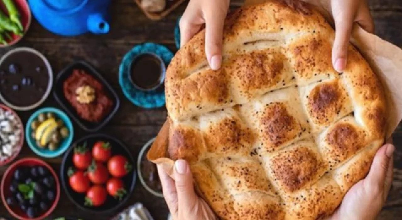 Uzmanlardan Ramazan'da tokluk sürenizi artıracak tavsiyeler