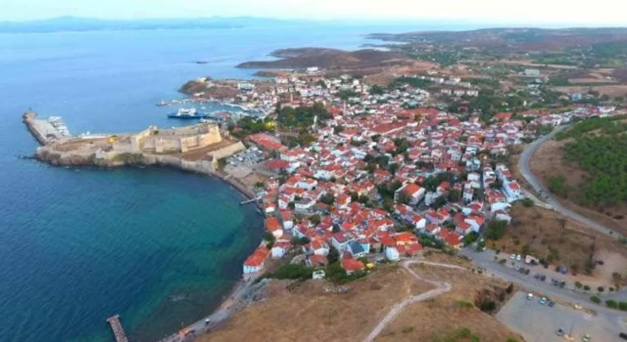 Bozcaada'ya bayramda o araçların geçişi yasak