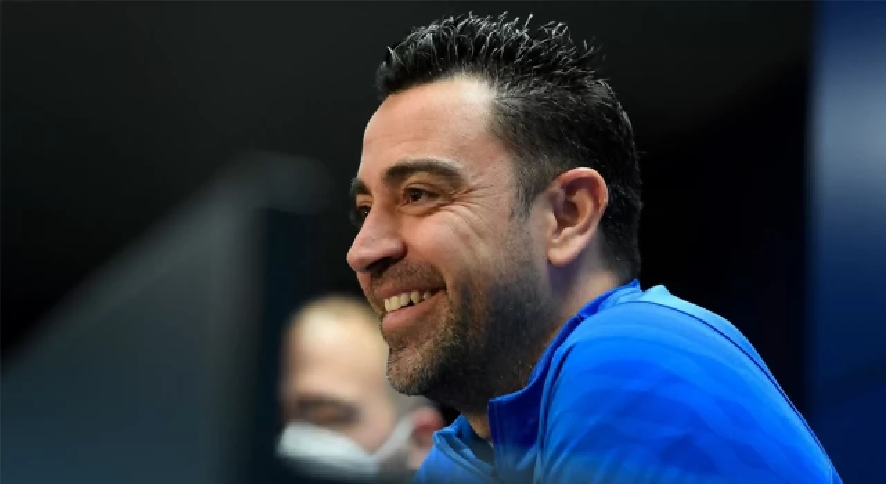 Fikrini değiştirdi: Xavi Hernandez, 1 yıl daha Katalan ekibinde