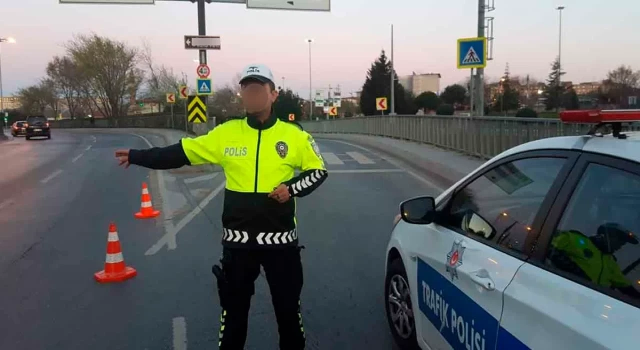 Pazar günü İstanbul'da bazı yollar trafiğe kapalı olacak