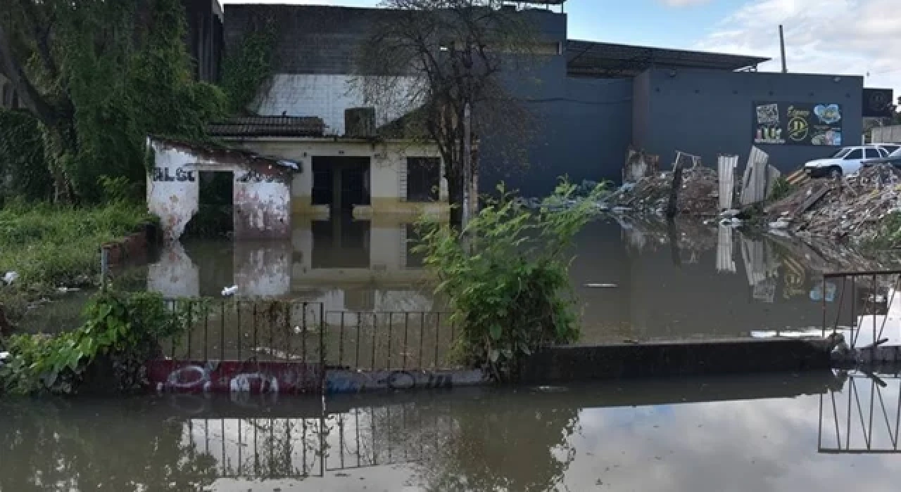 Brezilya'daki sel felaketinde ölenlerin sayısı 84'e çıktı