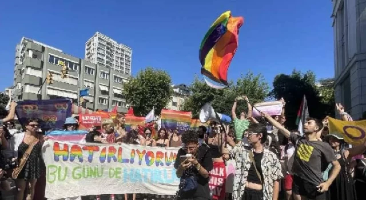 22. İstanbul Onur Yürüyüşü, Bağdat Caddesi’nde gerçekleşti