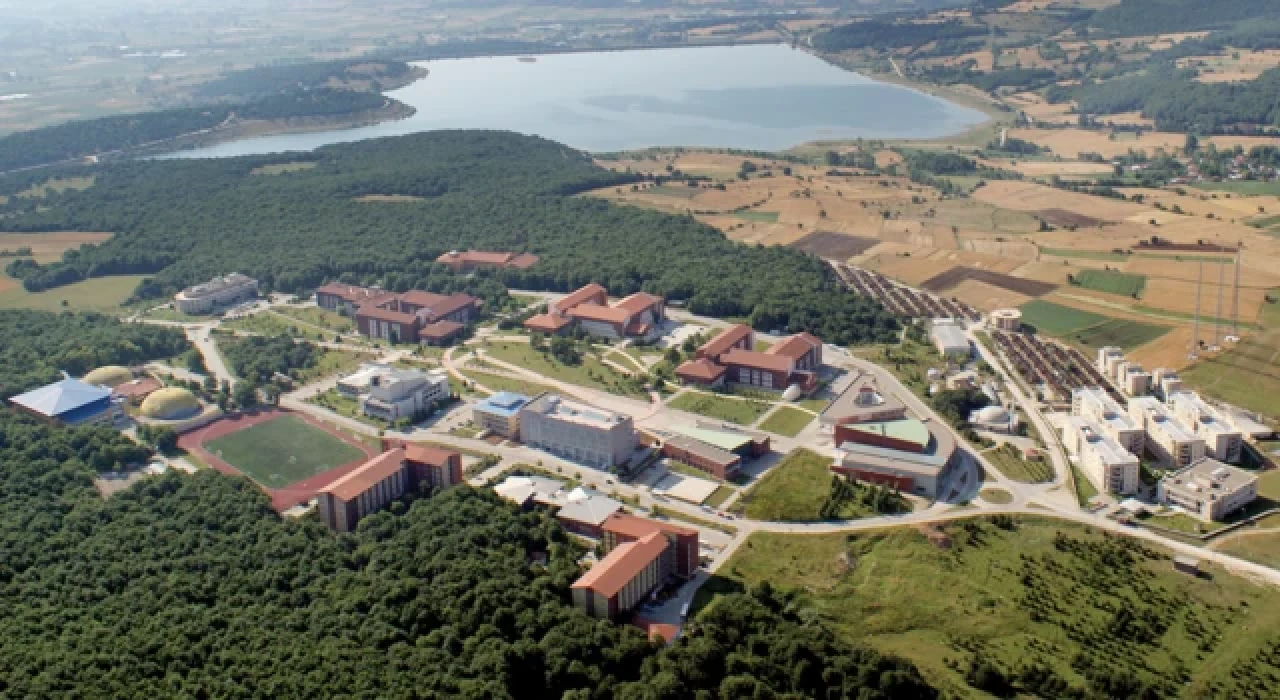 Abant İzzet Baysal Üniversitesi'nde "cinsel yönelim" ifadesine yasak