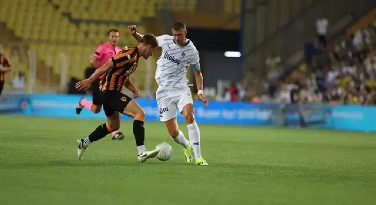 Fenerbahçe, hazırlık maçında Hull City'yi 5-1 yendi