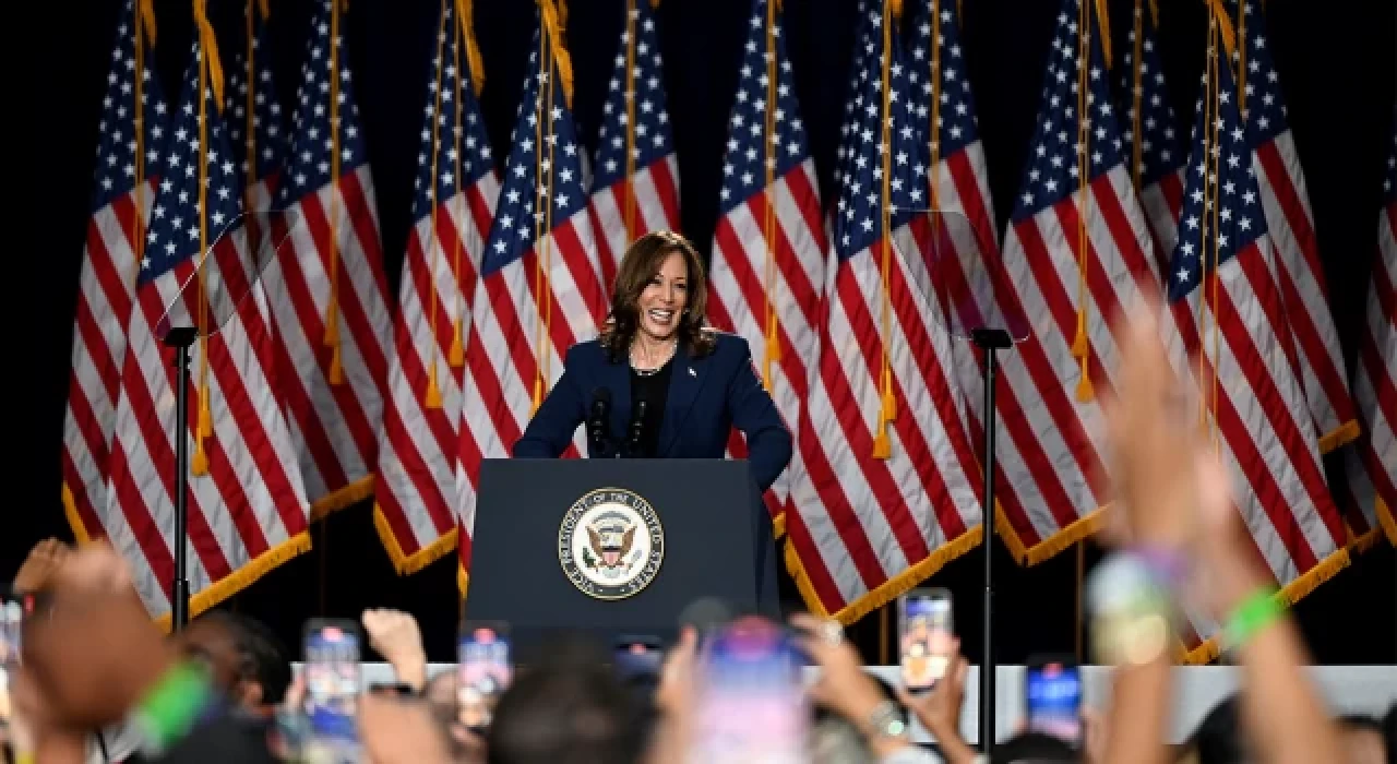 Kamala Harris: Kadınları taciz eden sapıklar ve müşterilerini soyan sahtekarlar vb. her türlü faili soruşturdum, Donald Trump’ın türünü biliyorum