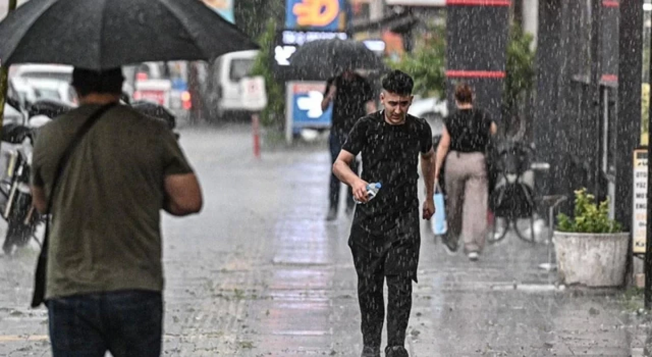 Meteoroloji'den Ankara'ya uyarı: Gök gürültülü sağanak geliyor