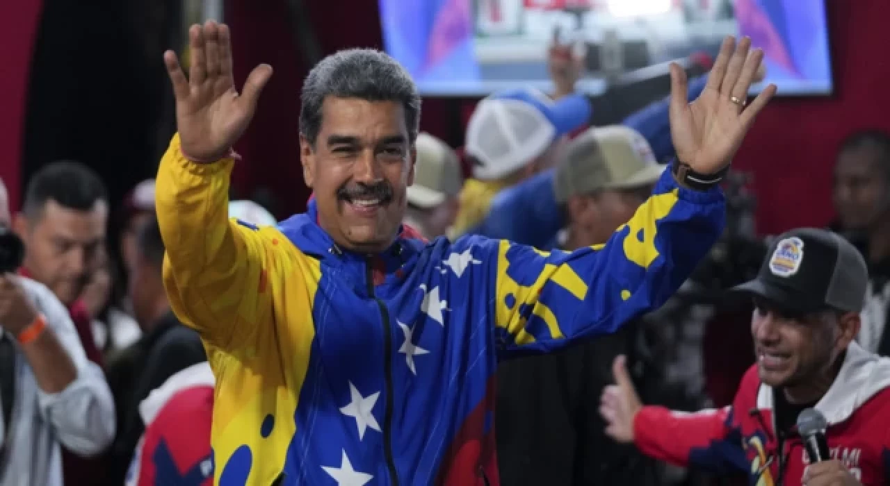 Nicolas Maduro üçüncü kez Venezuela Devlet Başkanı seçildi